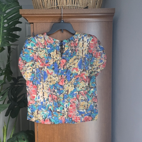 Colorful Abstract Print Blouse - Picture 2 of 4